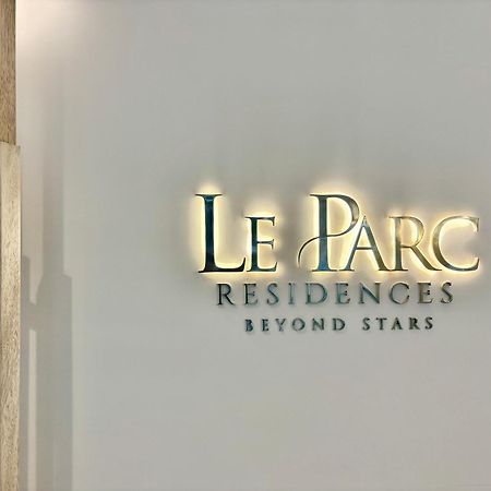 קיטו Le Parc Residences With Hotel Services מראה חיצוני תמונה