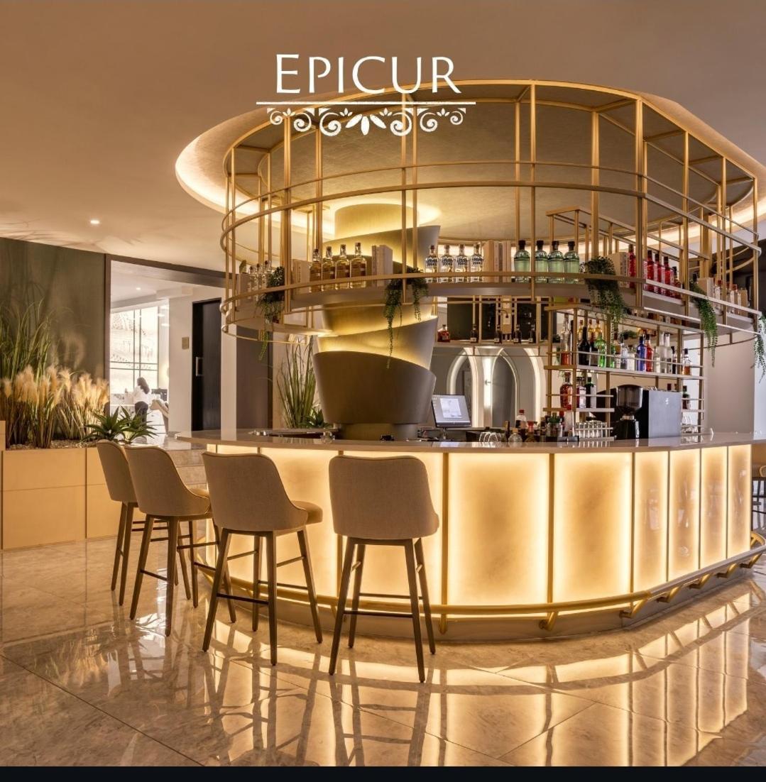קיטו Le Parc Residences With Hotel Services מראה חיצוני תמונה