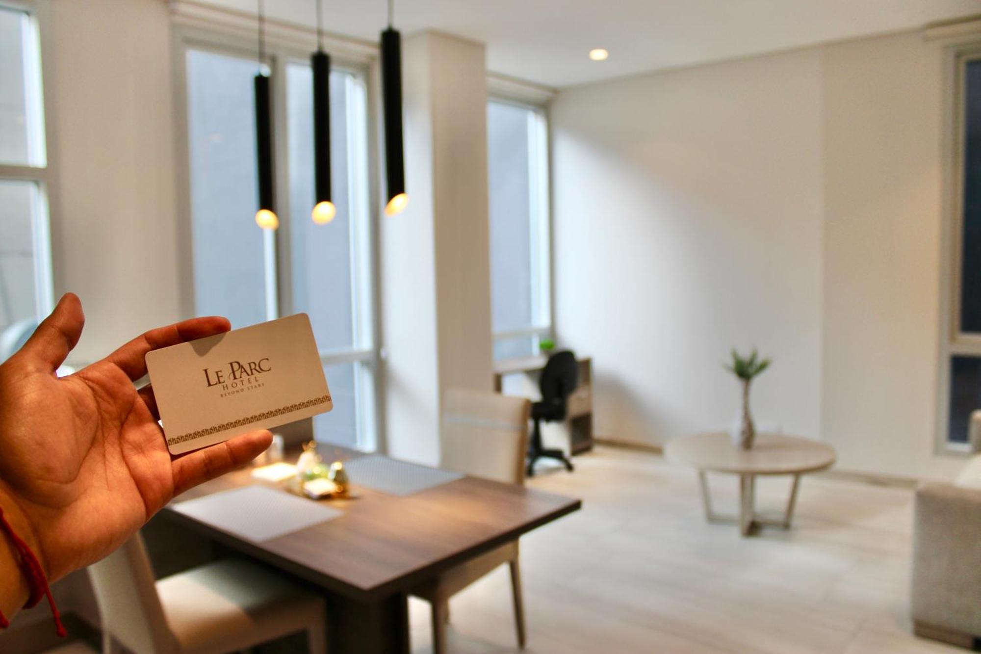קיטו Le Parc Residences With Hotel Services מראה חיצוני תמונה