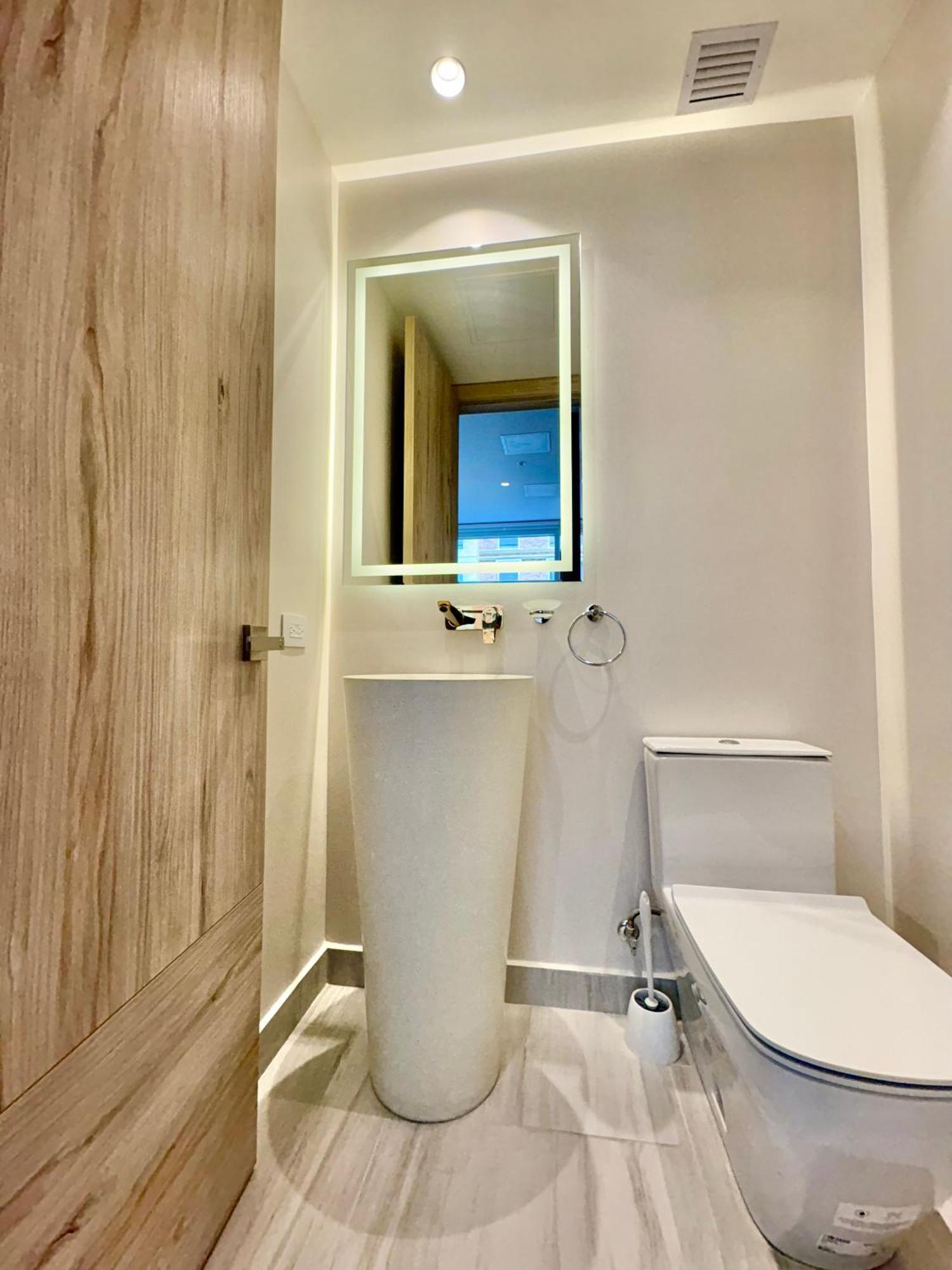קיטו Le Parc Residences With Hotel Services מראה חיצוני תמונה